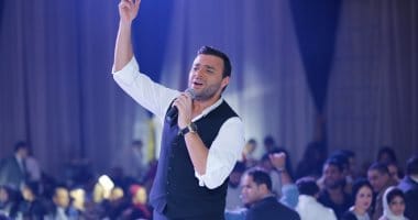 رامى صبرى يشيد بألبومات النجوم تامر حسنى الجديد