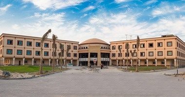 فندق هيلتون الأقصر تحتفل باعياد ميلاد عدد من مرضي السرطان