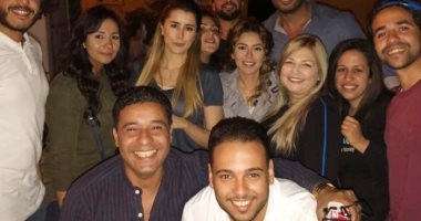 أسرة مسلسل أبواب الشك تستأنف التصوير فى مدينة 6 أكتوبر