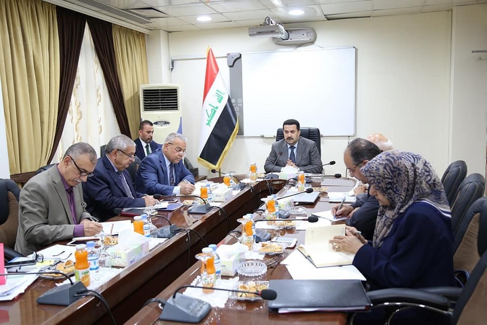 وزير الصناعة العراقي يعقد الاجتماع الاول للمجلس الاشرافي