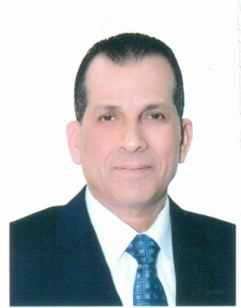 الطيار احمد جنينة رئيسا للشركة القابضة للمطارات والملاحة الجوية