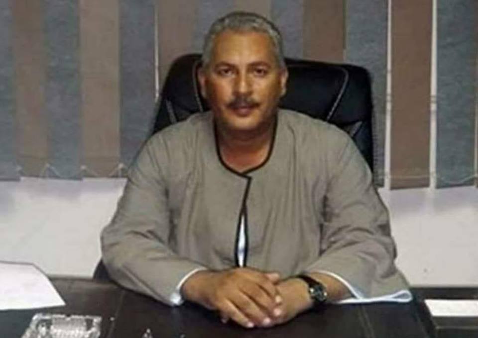 نقيب عام الفلاحين زراعة التبغ يدمر الأرض الزراعيه