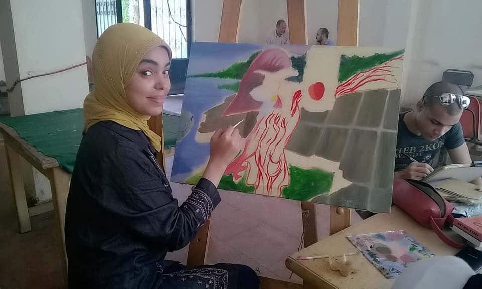 قصر ثقافة طهطا يواصل استمرار فعاليات ورش الفن التشكيلي