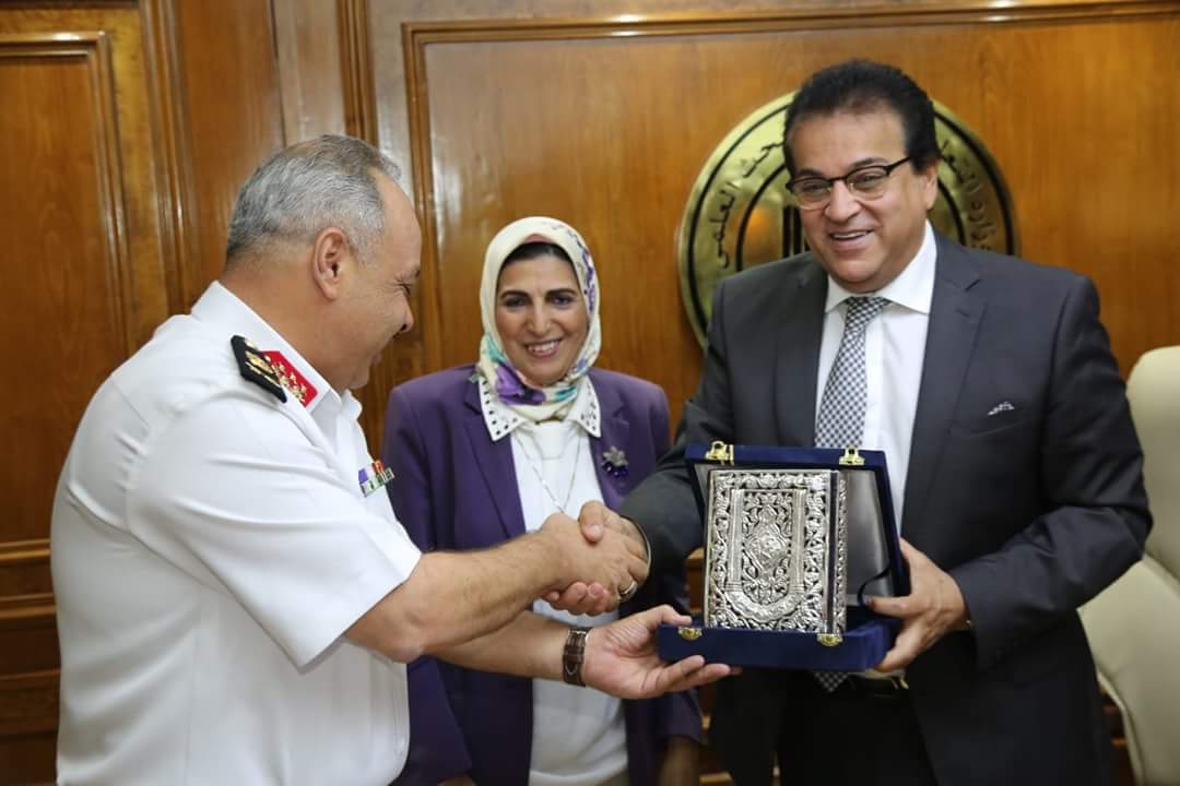 وزير التعليم العالي والبحث العلمي يرأس إجتماع مجلس إدارة المعهد القومي لعلوم البحار والمصايد