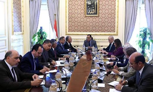رئيس الوزراء يعقد اجتماعاً لتطوير كورنيش النيل