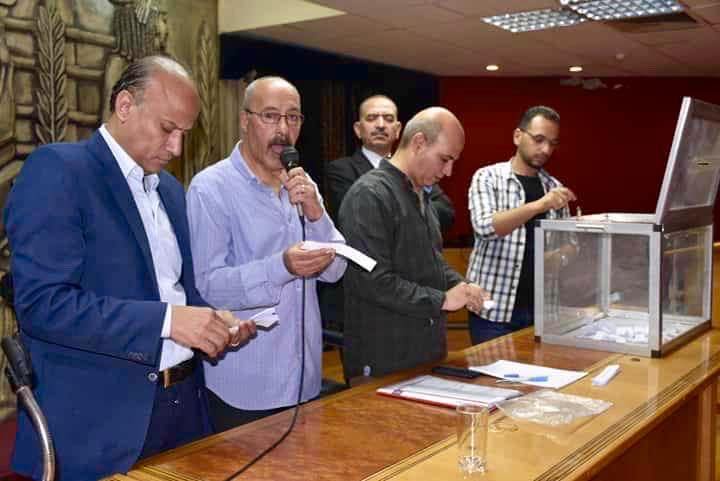 الزناتى : قرعة علنية تسفر عن اختيار ١٠٠ يفوزون  بتأشيرات الحج بالصحفيين