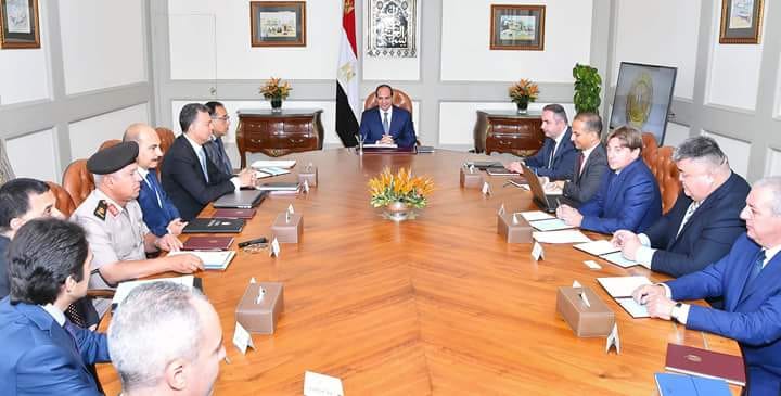 الرئيس السيسي يستقبل وفداً روسياً رفيع المستوي