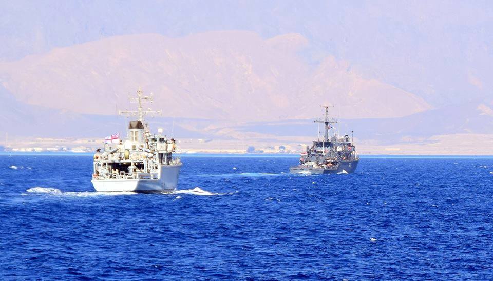البحرية المصرية تُنفذ تدريبات عابرة بالبحر الأحمر والبحر المتوسط مع  البحرية البريطانية والفرنسية