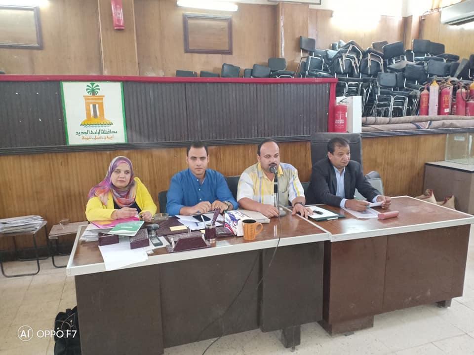 إعلام الوادي الجديد يبحث آليات الإدارة الإستراتيجية للأزمات بالمؤسسات