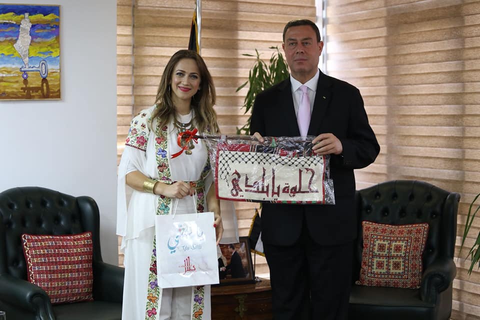 الفلسطينية دلال أبو آمنة تشارك في مهرجان القلعة الدولى للموسيقى