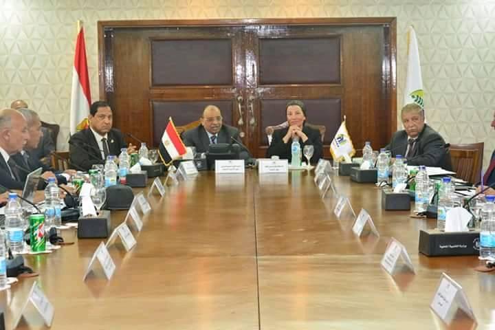 تفاصيل اجتماع وزيري التنمية المحلية والبيئة