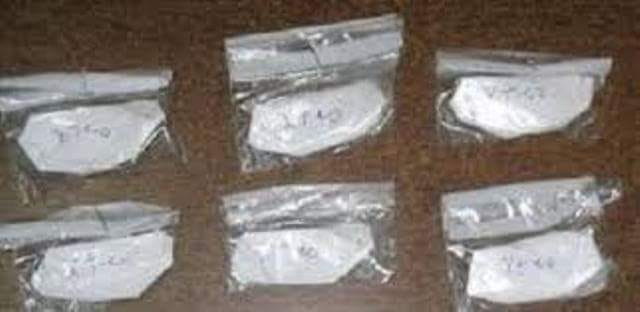 سقوط عاطل وبحوزته كميه من المواد المخدره بقصد الاتجار بمركز شرطه القناطر الخيرية