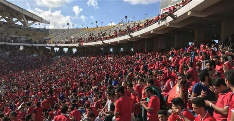 بعد اجتماع الوزراء.. تعرف علي موعد عودة الجماهير للمدرجات