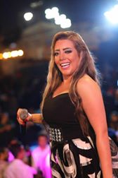 بالصور .. هانى فاروق وجنا وجنات ربيع يتألقون فى أولى حفلاتهم بالمنصورة