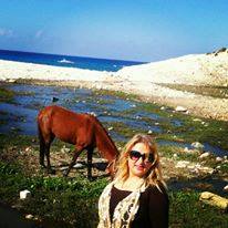 فنانة .. القيم الإنسانية ,, هيام على بدر