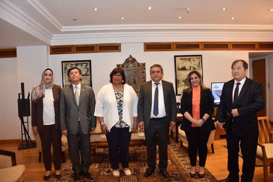 وزيرة الثقافة تبحث تعزيز التعاون مع سفير أوزبكستان