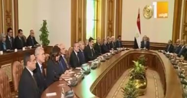 الرئيس السيسى يجتمع بالمحافظين الجدد