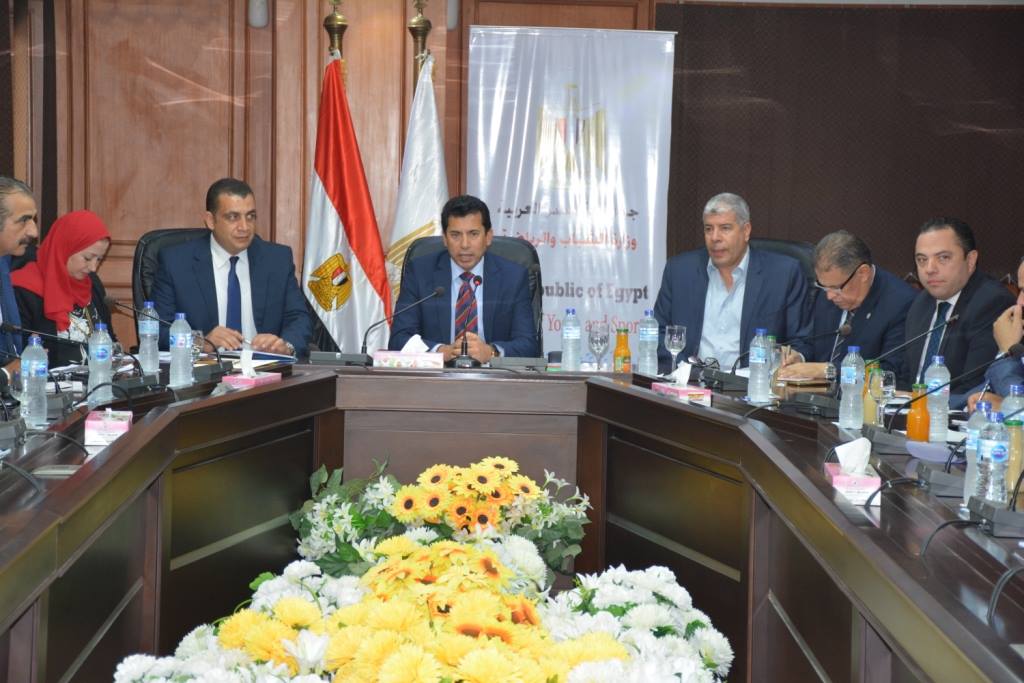 وزير الشباب يسلط الضوء على مواهب النشء والشباب وتطويرها