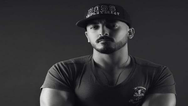 حسام الحسيني يشارك في لجنة تحكيم ”Miss Egypt”