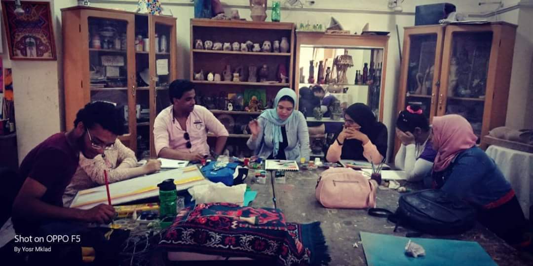 ورش فوتوشوب وأنشطة متنوعه بثقافة المنيا