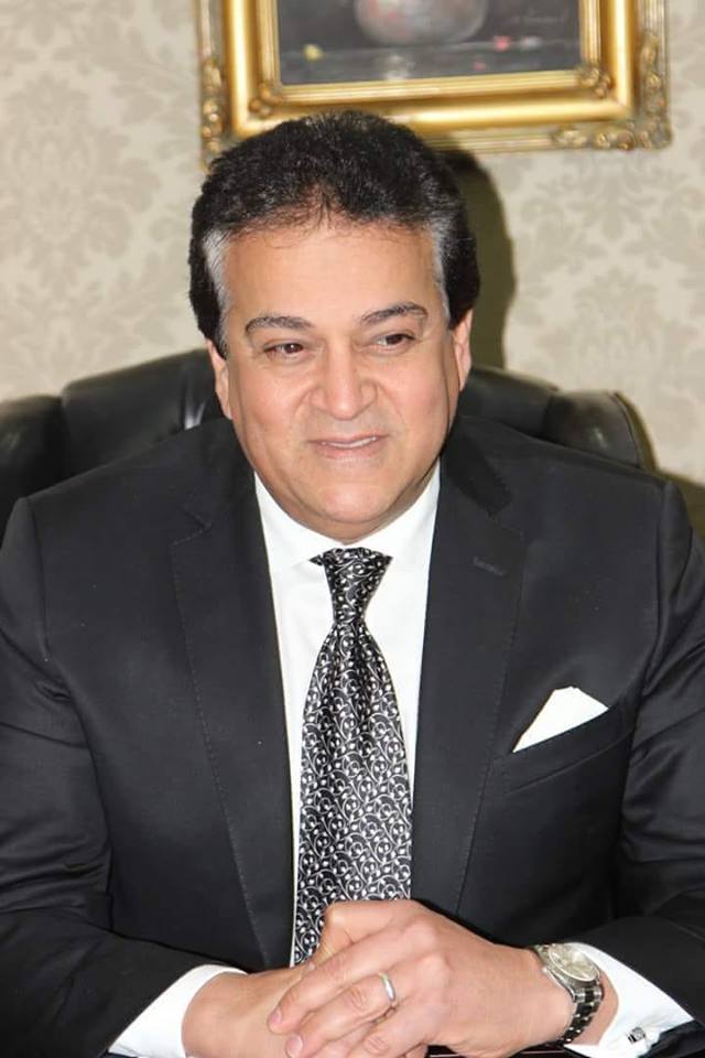 معهد تيودور بلهارس ينظم فعاليات المؤتمر العلمى الأول لقسم جراحة المسالك البولية