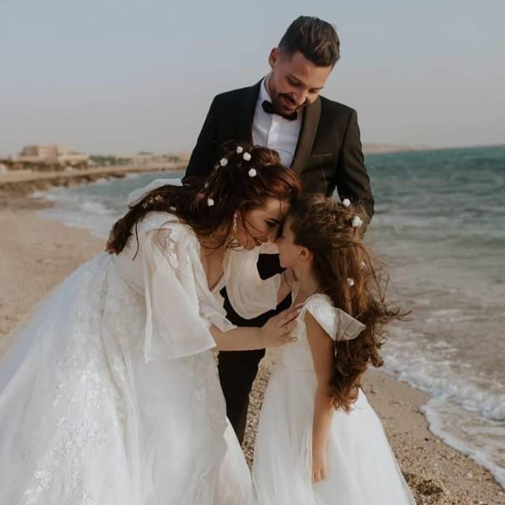 بالصور زواج محمود حجازي وأسما شريف منير