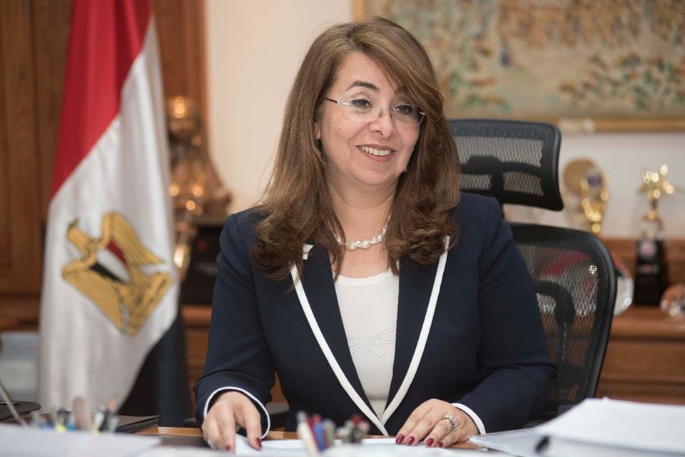 وزارة التضامن تعلن توزيع 10 آلاف شنطة على الأسر الأولى بالرعاية