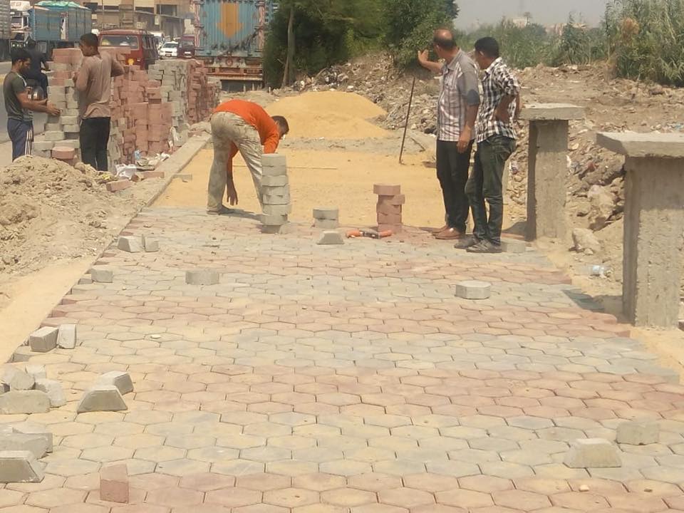 استئناف اعمال الجزء الثالث من إقامة كورنيش حضارى على حرم ترعه الاسماعيلية 