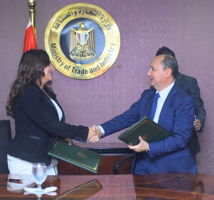 بروتوكول تعاون بين وزارة التجارة والصناعة وشركة بوابة مصر للعالم ”الرقمية” EG-Gate