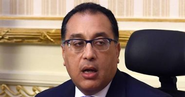 رئيس الوزراء يطالب المحافظين باستمرار التواصل مع المواطنين