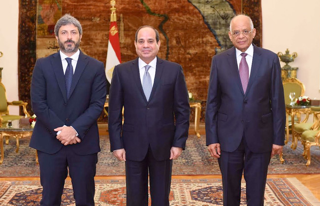 الرئيس السيسي يؤكد أن مصر حريصة على تكثيف التعاون مع إيطاليا