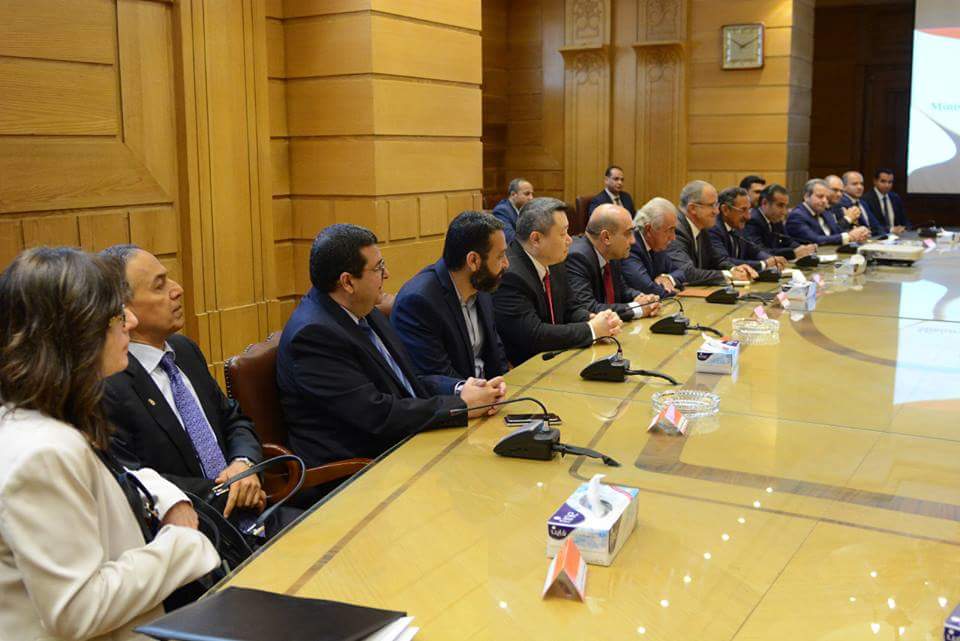 وزراء الإنتاج الحربى والإتصالات والتجارة يلتقون عدد من ممثلي الشركات الأمريكية