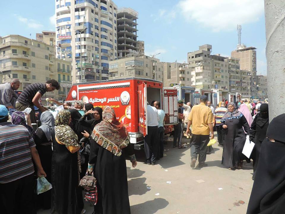 مباحث التموين بالغربية تدشن قوافل غذائية بأسعار مخفضة للمواطنين