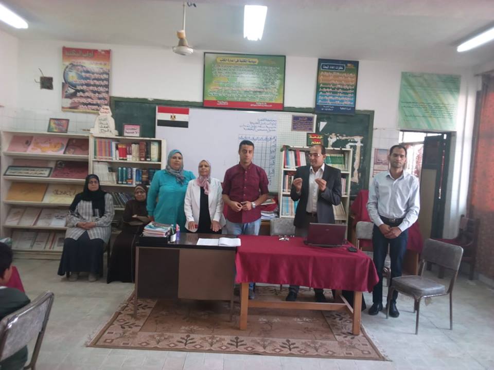 إعلام حلوان يناقش الوعي البيئي وترشيد المياه