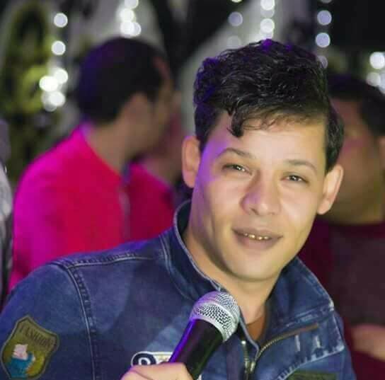 حسين العجوز يطرح كليب ”أنا راجل ” قريباً على القنوات الفضائية