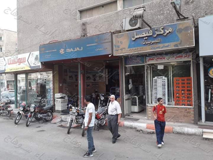 أصحاب المحلات التجارية بميدان الشبان بسوهاج مهددون بقطع أرزاقهم