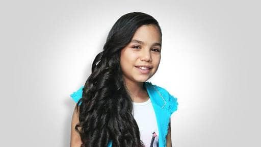 وفاء عماد تحصد المركز الأول في مسابقة اذربيجان الدولية للغناء