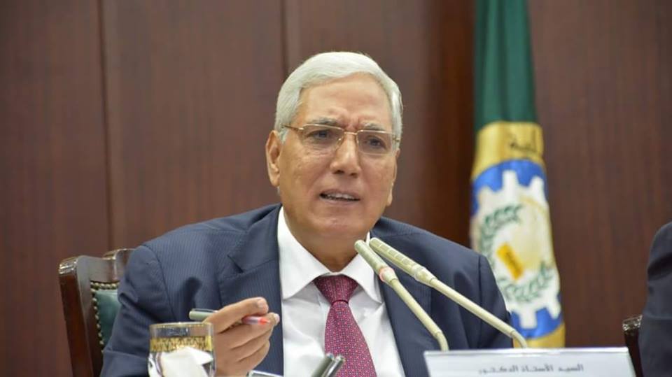 شاروبيم يشدد على مراجعه أعمال قارئي عدادات المياه