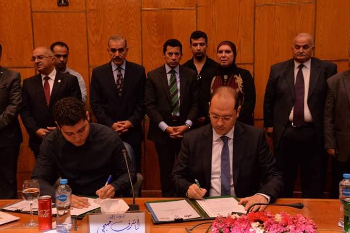 رئيس جامعة أسيوط يشهد توقيع مذكرة تفاهم مع جهاز تنمية المشروعات الصغيرة