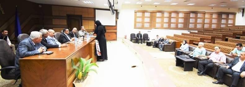 محافظ البحيرة يأمر برفع الاشغالات المتواجدة على الطريق