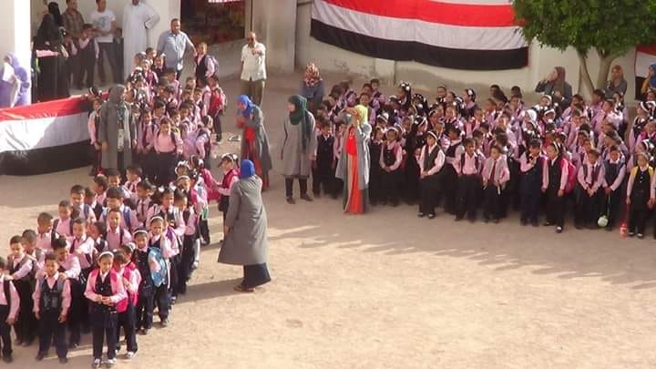 وفاة مُعلمة فصل أثناء الطابور المدرسي بقرية موشا بأسيوط