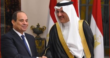 سفير السعودية لـدي القاهرة يحمل تحيات خادم الحرمين للرئيس السيسي