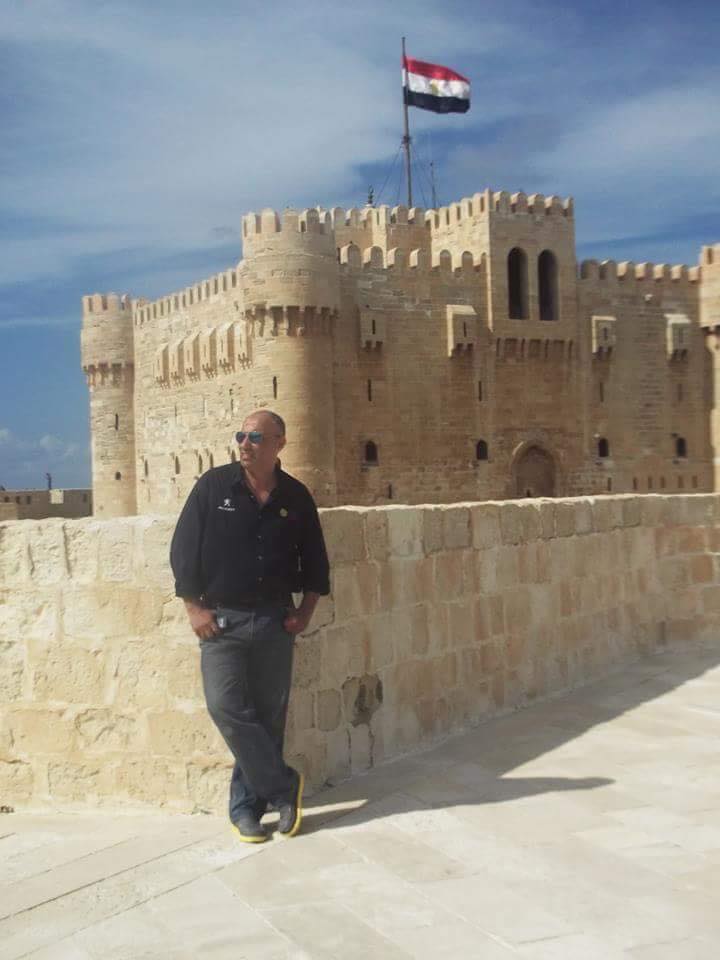 الإبحار في تراث مصر بزورق عاشق التراث محمد فخري