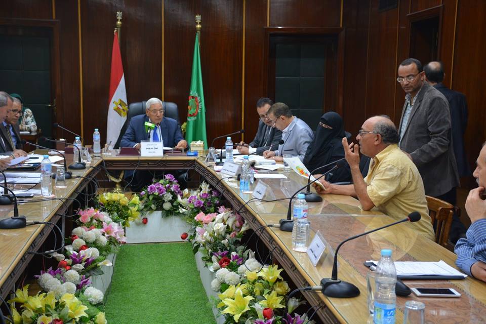 محافظ الدقهلية يؤكد عدم استخراج تراخيص لأكشاك جديدة