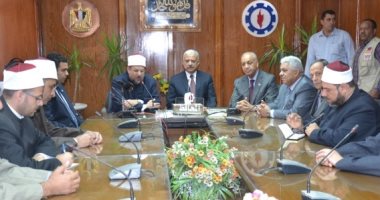 وزير الأوقاف ومفتى الجمهورية يلتقون مع أئمة مساجد السويس