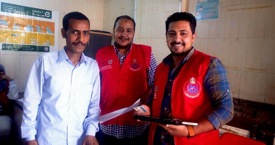 إقبال شباب أبوتيج علي التحليل والكشف المجاني لفيروس سي