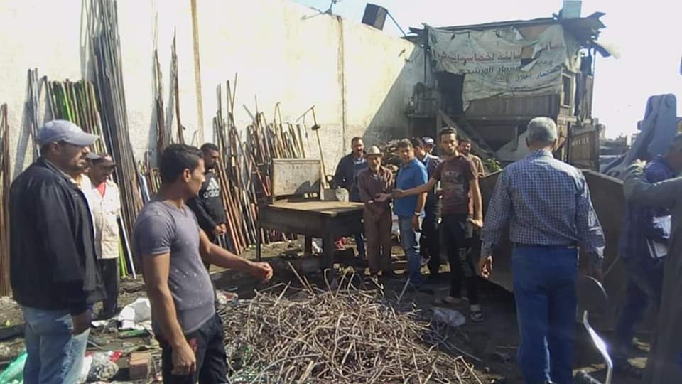 محافظة بورسعيد تشن حملة موسعة علي محال بيع الخرده بحي الضواحي