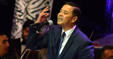 مدحت صالح يشدو في حفل كبير بمهرجان الموسيقي العربية