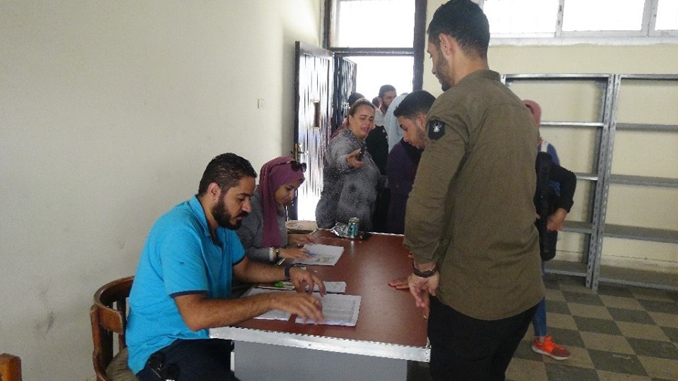 إقبال طلابي على صناديق الاقتراع بانتخابات الاتحادات الطلابية بجامعة المنيا