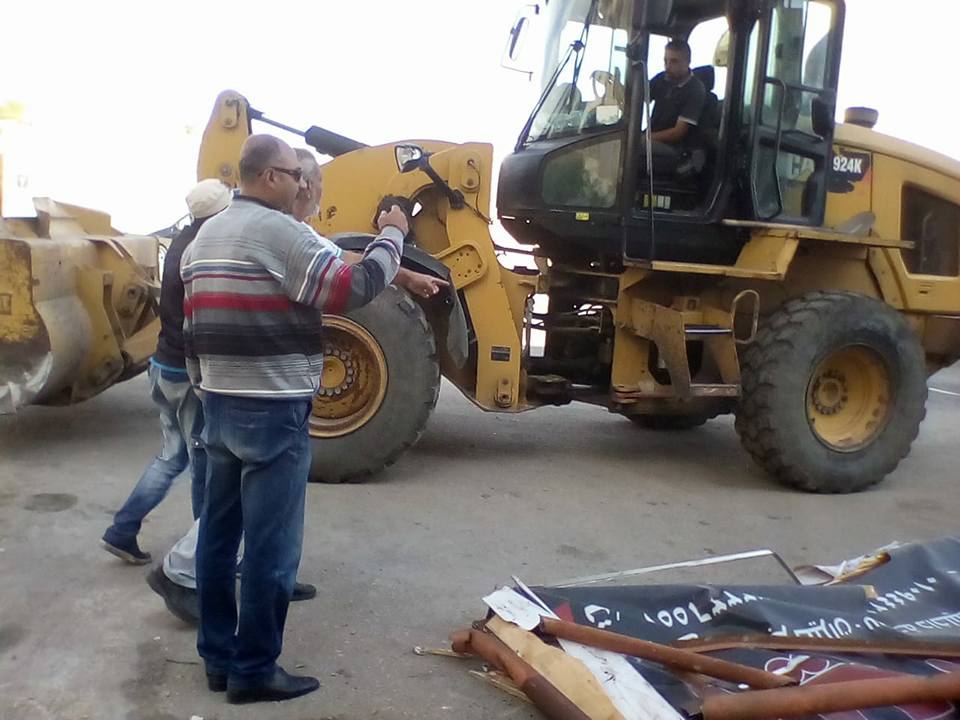 حي الزهور ببورسعيد يواصل حملاته المكبرة لرفع الاشغالات والمخالفات